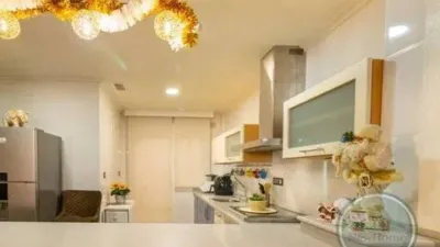Chalet in University Area photo 8