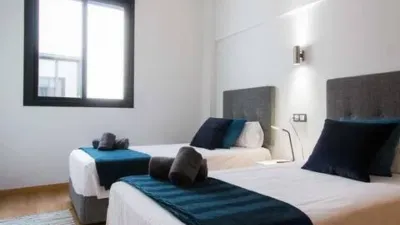 Piso en alquiler en Calle Refino, El Ejido-Cristo de la Epidemia-Olletas-San Miguel (Distrito Centro. Málaga Capital) de 1.900 €<span>/mes</span>