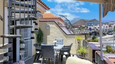 Penthouse on Calle de las Vegas photo 26