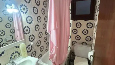 Apartment on Calle de Barcelona photo 13