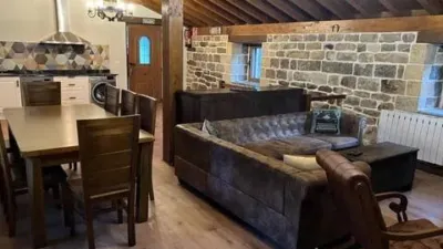 Rustic house in San Pedro del Romeral photo 11
