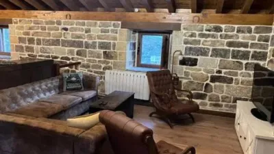 Rustic house in San Pedro del Romeral photo 12