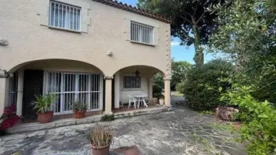 Chalet in Vilafortuny-Cap de Sant Pere photo 9