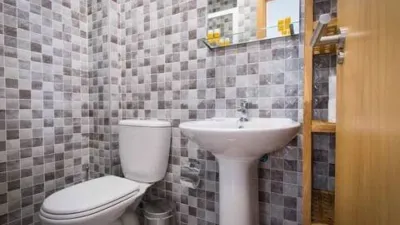 Piso en alquiler en Calle Refino, El Ejido-Cristo de la Epidemia-Olletas-San Miguel (Distrito Centro. Málaga Capital) de 1.900 €<span>/mes</span>