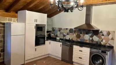 Rustic house in San Pedro del Romeral photo 18