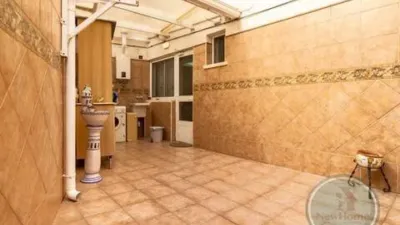 Townhouse in Crevillent photo 32
