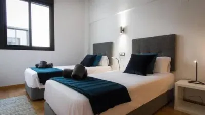 Piso en alquiler en Calle Refino, El Ejido-Cristo de la Epidemia-Olletas-San Miguel (Distrito Centro. Málaga Capital) de 1.900 €<span>/mes</span>
