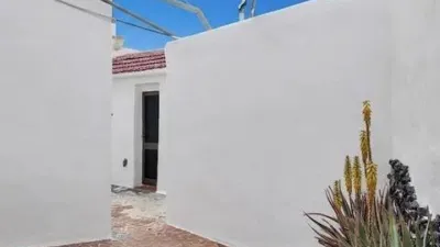 Chalet in Las Manchas photo 26