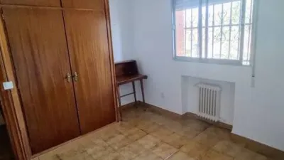 Semi-detached house in Chapinería photo 10