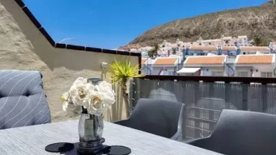 Penthouse on Calle de las Vegas photo 6