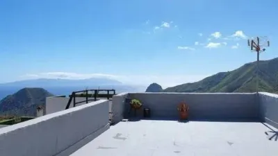 Chalet in Las Manchas photo 2