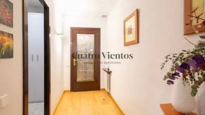 Apartment in El Poblenou photo 10