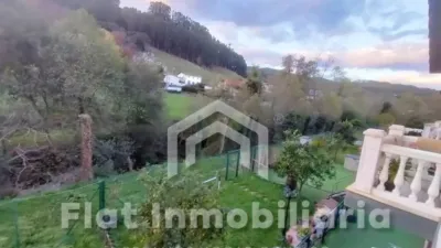 Chalet in Barrio Samano photo 8