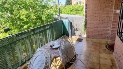 Semi-detached house in Chapinería photo 3