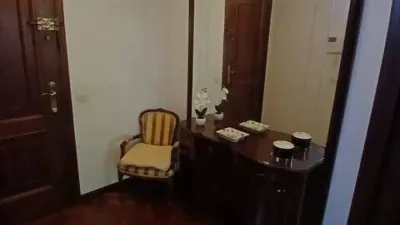 Apartment on Calle de Vargas photo 8