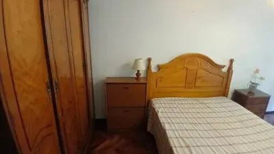 Apartment on Calle de Vargas photo 26