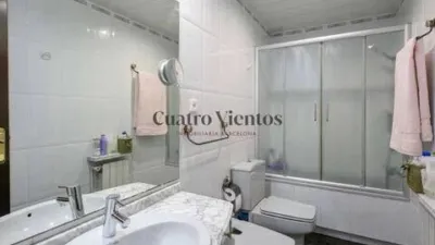 Apartment in El Poblenou photo 13