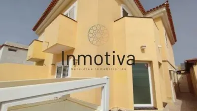 House on Calle Girasol photo 2