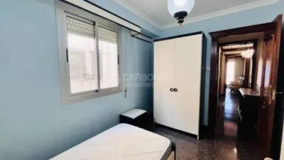 Apartment on Carrer d'Isabel 'la Catòlica' photo 13