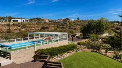 Chalet on Camino de El Mocan photo 2