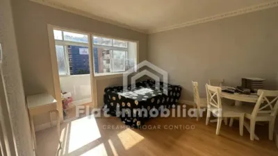 Flat Inmobiliaria is selling a flat in the Centro de Castro - Urdiales area, located with all amenities at hand, close to Ostende beach and the port. It comprises a living-dining room, three bedrooms, kitchen, bathroom and terrace. The property needs updating, with double-glazed PVC windows. Concrete building with lift. An excellent opportunity both as a main residence and as an investment, thanks to its central location and proximity to the sea. If you are interested, please get in touch with us to arrange a viewing! photo 13