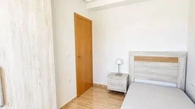 Apartment on President Adolfo Suarez Street photo 14
