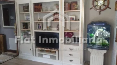 Flat Inmobiliaria is selling a beautiful Ground Floor apartment in the Brazomar area. The property is located within a gated community featuring 3 swimming pools, tennis and padel courts, and a children's playground. It comprises: Living-dining room. Two bedrooms. Fully equipped independent kitchen. Full bathroom, and a 60 m2 terrace with high ceilings. Close to all amenities, schools, supermarkets, bus stops, and the beach... Contact us for more information or to arrange a viewing! photo 10