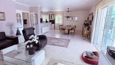 Chalet in Urbanizations photo 8