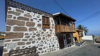 Chalet in Urban Core photo 19