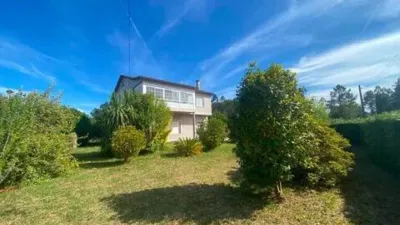 Casa – Os Dices, Ataúde, A Igrexa - Vista 3