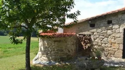 Rustic house in Barrio (Vilarmaior) photo 13