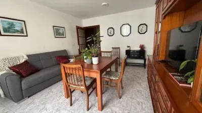 Apartment on Faustino Rey Romero Street photo 6