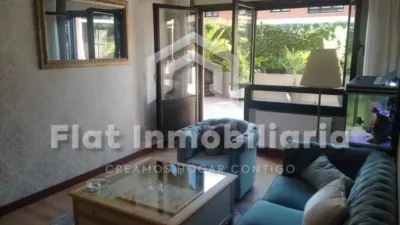 Flat Inmobiliaria is selling a beautiful Ground Floor apartment in the Brazomar area. The property is located within a gated community featuring 3 swimming pools, tennis and padel courts, and a children's playground. It comprises: Living-dining room. Two bedrooms. Fully equipped independent kitchen. Full bathroom, and a 60 m2 terrace with high ceilings. Close to all amenities, schools, supermarkets, bus stops, and the beach... Contact us for more information or to arrange a viewing! photo 9