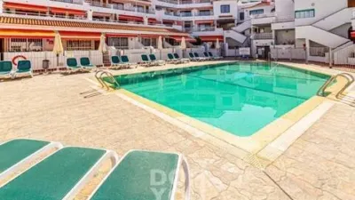 Piso en calle Rodeo photo 17