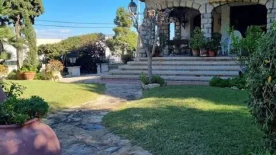 Chalet en Vistahermosa photo 14