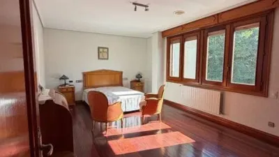 Chalet on Esgos Street, Ourense photo 11
