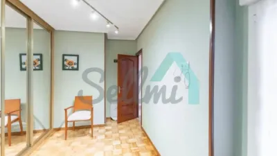 Piso en alquiler en Parque de Invierno, Parque de Invierno (Oviedo) de 850 €<span>/mes</span>