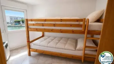 Apartment in Carrer del Cap de la Gola photo 11