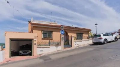 Chalet on Calle de Goya photo 55