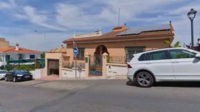 Chalet on Calle de Goya photo 56