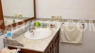Duplex for sale on Avenida de Juan Sebastián Elcano photo 23