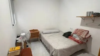 Apartment in Onil photo 8