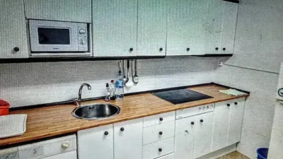 Apartment on Isaac Peral Street photo 2