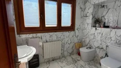 Chalet on Esgos Street, Ourense photo 21