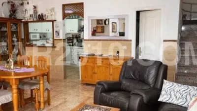 Duplex for sale on Avenida de Juan Sebastián Elcano photo 15