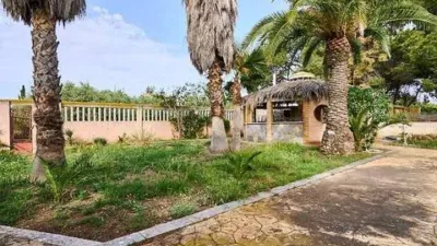 Chalet on Calle de La Baiona Alta, No Number photo 20