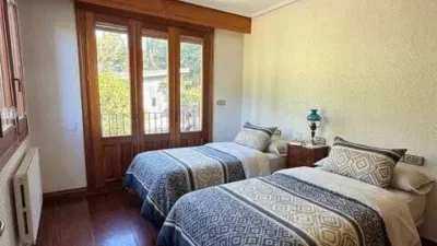 Chalet on Esgos Street, Ourense photo 14