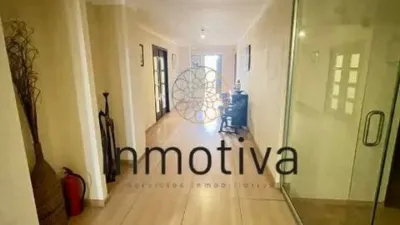Apartment on Avenida de Santa Cruz photo 6