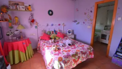 Chalet in Plasencia photo 11