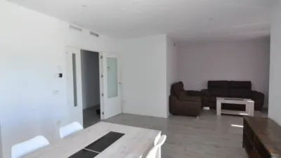 Apartment in Plasencia photo 2